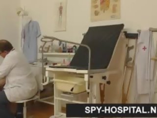 Stolen Hidden Cam vid Of Gynecological Exam