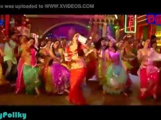 Kareena Hottest Navel video