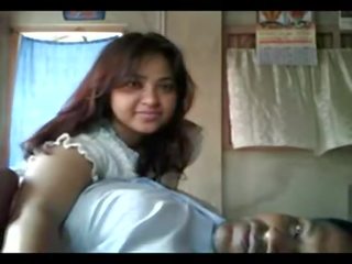 Bangla desi vị thành niên chết tiệt hàng xóm bhabi - hornyslutcams.com