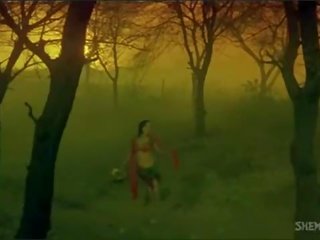 India transparent boobs movie song collection