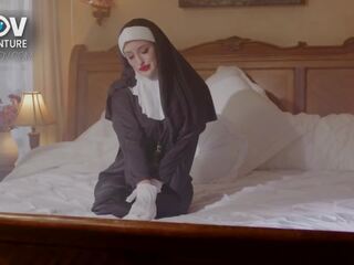 In deze weken aflevering van pov, controleren uit een non krijgen de neuken van haar leven.