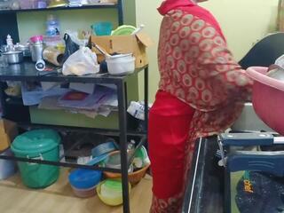 Min bhabhi beguiling og jeg knullet henne i kjøkken når min bror var ikke i hjem