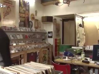 Tréfa mov német amatőr anális -ban egy bolt