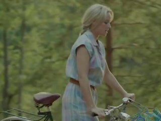 Sonja gerhardt - deutschland 83 s01e02 （2015)