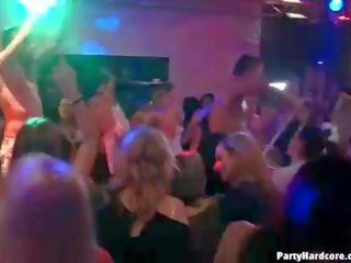 Cfnm partei hardcore weg wild