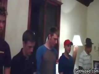 Grup hărțuire homosexual orgie