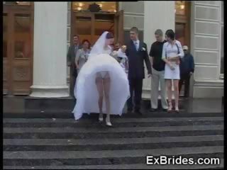Amatőr menyasszony édesem gf kukkolás szonya alatt exgf feleség guba pukkanás esküvő guminő nyilvános igazi segg harisnyatartó nejlon meztelen