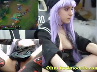 Gamergirl vaidina league apie legendos dalis aš