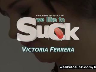 Victoria Loves To Suck shaft