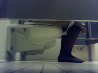 College girls toilet spy