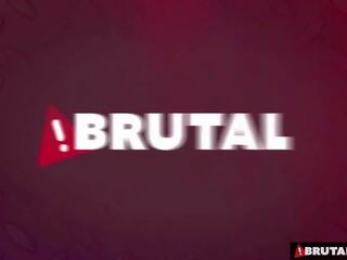 Brutalclips - مسخ الديوك rip على حد سواء لها ثقوب