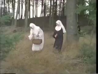Веселощі з nuns: безкоштовно веселощі канал секс кіно vid 54
